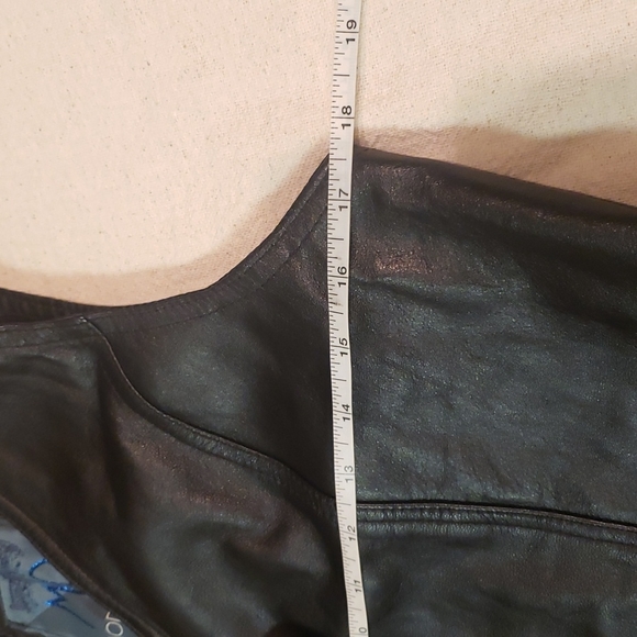 black leather vest. Made in Italy. Small - Picture 8 of 8